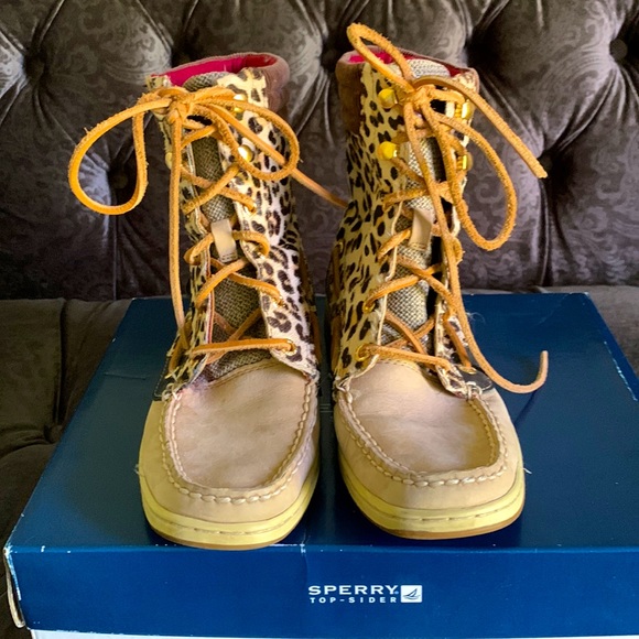 Leopard Sperry Top- Sider Hikerfish boots, good condition. - Picture 3 of 6